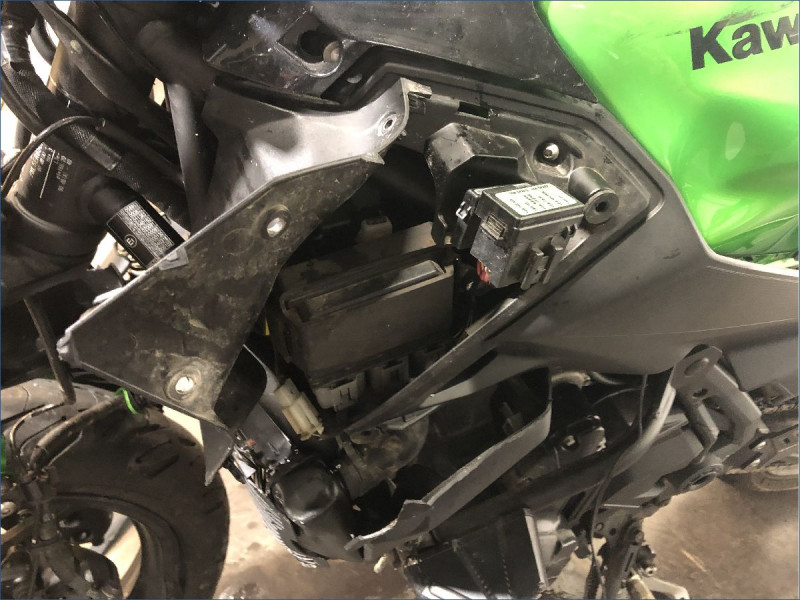 KAWASAKI Z650 