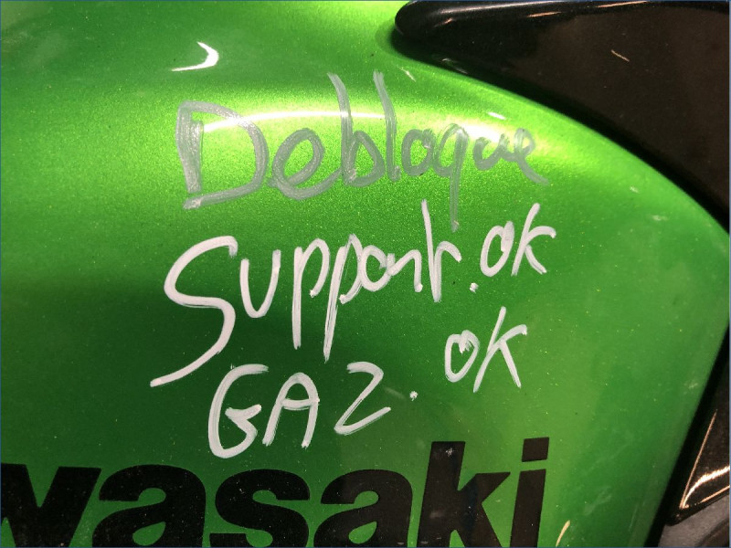 KAWASAKI Z650 