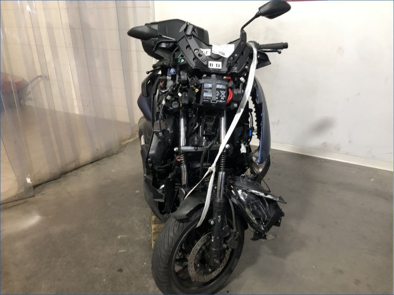 YAMAHA 400 XMAX 