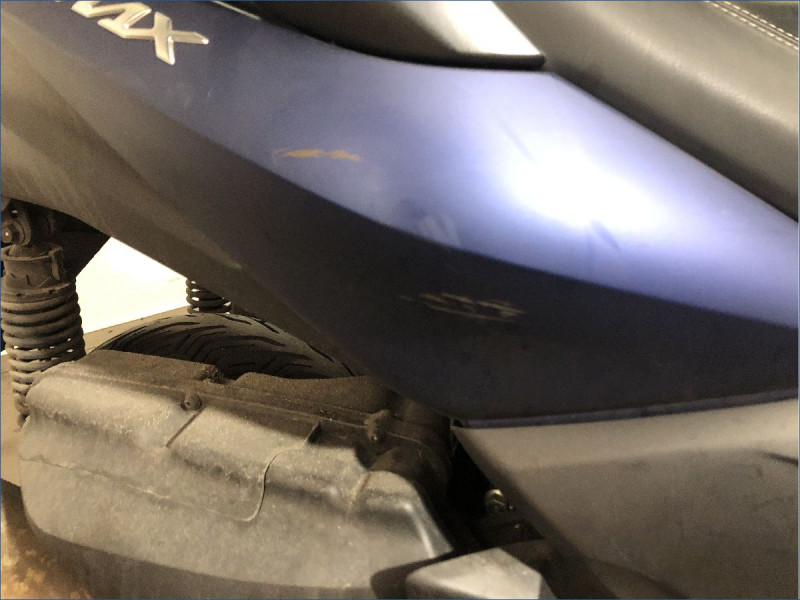 YAMAHA 400 XMAX 
