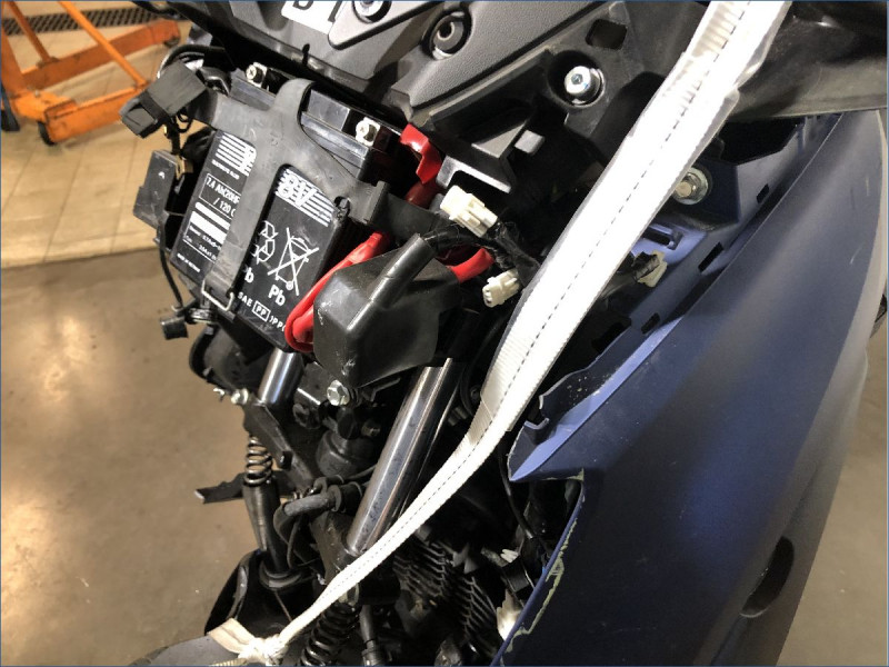 YAMAHA 400 XMAX 