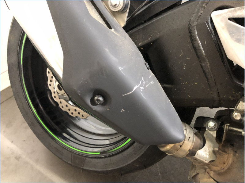 KAWASAKI ZX10R 