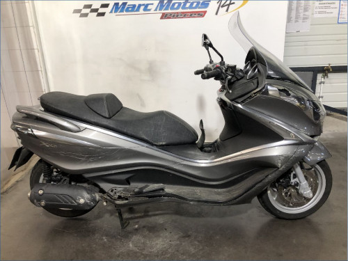 PIAGGIO 125 X10 
