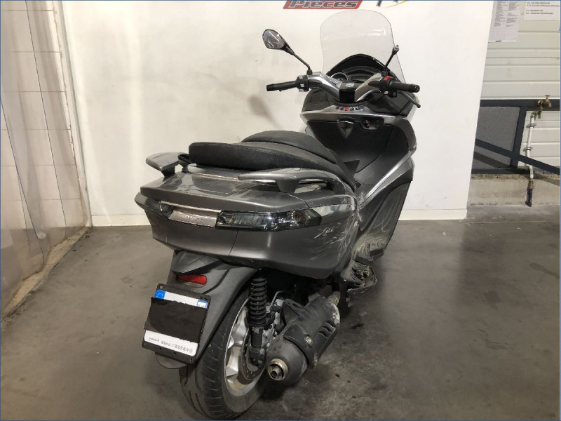 PIAGGIO 125 X10 