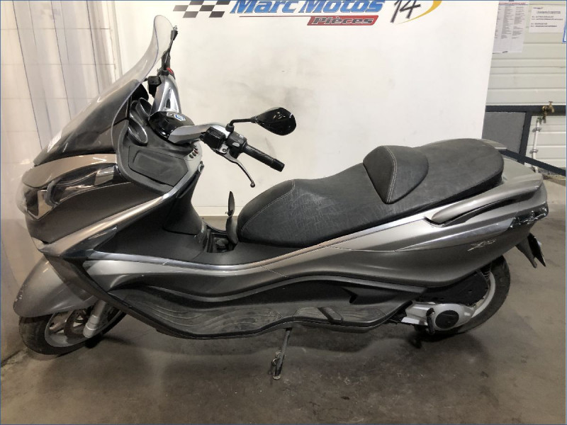 PIAGGIO 125 X10 