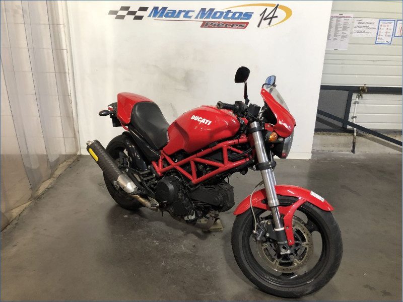 DUCATI 695 MONSTER 