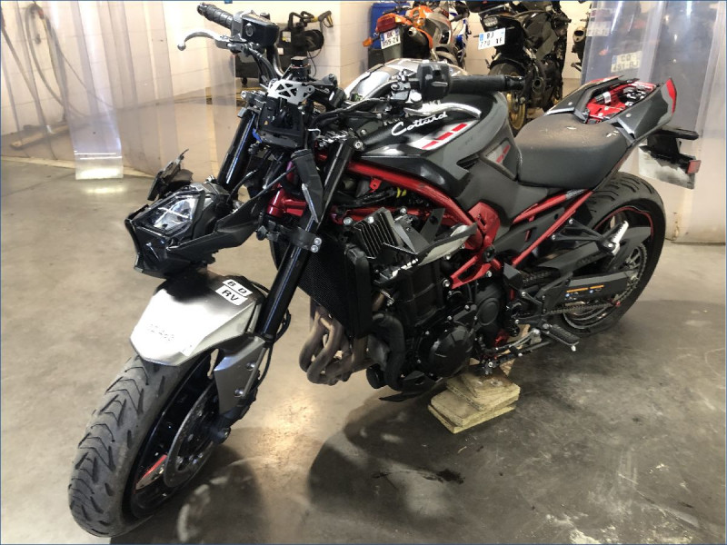 KAWASAKI Z900 A2