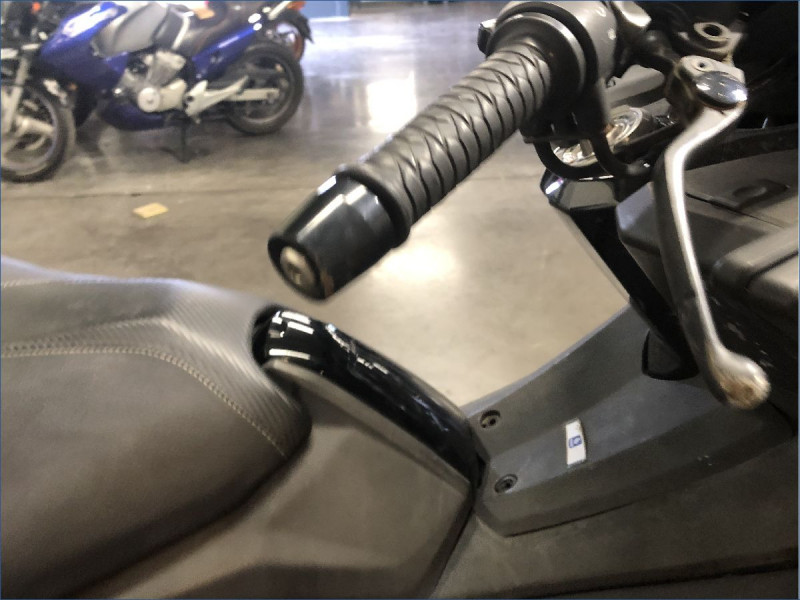 KYMCO 550 AK 