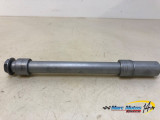 AXE DE ROUE AVANT HONDA CBR650R 2024