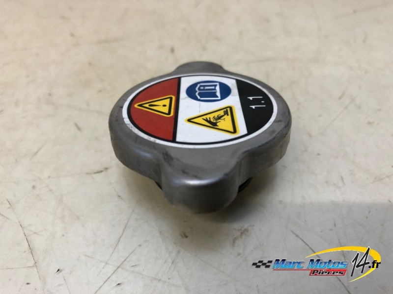 BOUCHON DE RADIATEUR HONDA CBR650R 2024