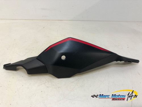 CACHE LATERAL GAUCHE HONDA CBR650R 2024