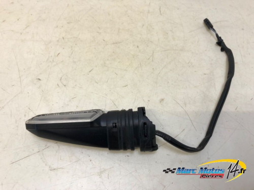 CLIGNOTANT AVANT DROIT HONDA CBR650R 2024