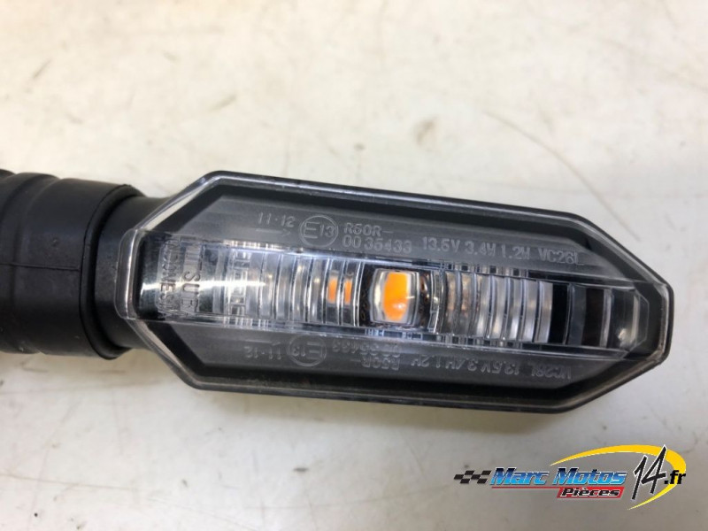 CLIGNOTANT AVANT GAUCHE HONDA CBR650R 2024