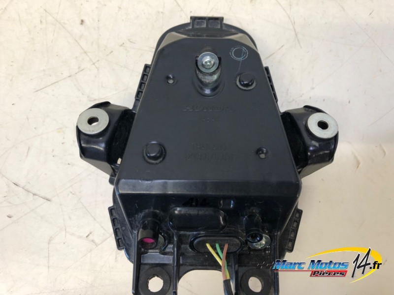 FEU ARRIERE HONDA CBR650R 2024