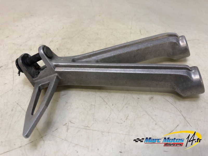 PLATINE ARRIERE GAUCHE HONDA CBR650R 2024