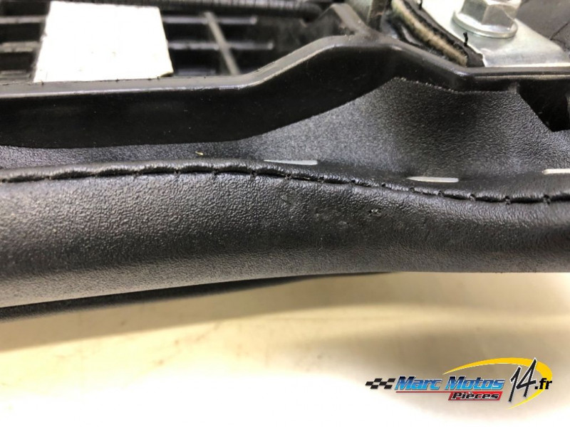 SELLE ARRIERE HONDA CBR650R 2024