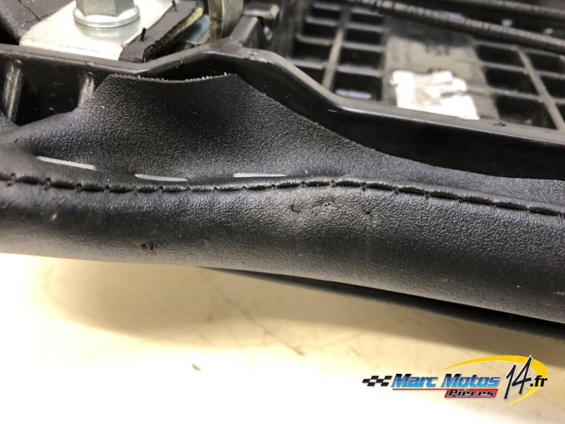 SELLE ARRIERE HONDA CBR650R 2024