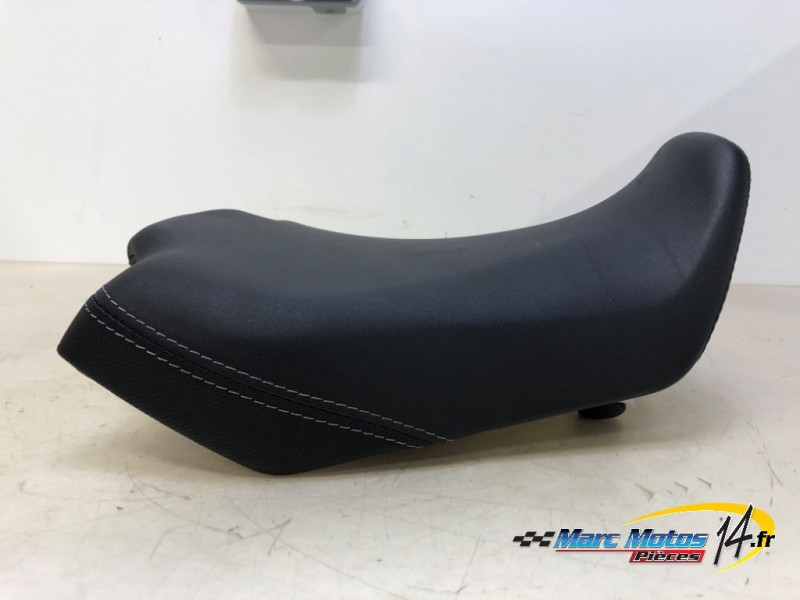 SELLE AVANT HONDA CBR650R 2024
