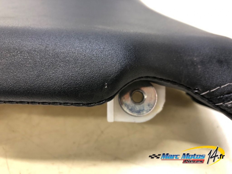SELLE AVANT HONDA CBR650R 2024