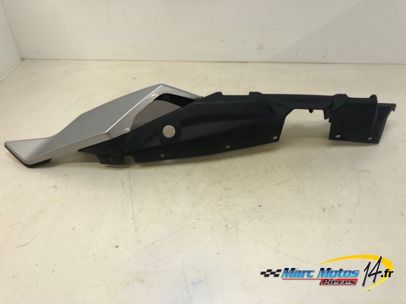 CACHE LATERAL GAUCHE YAMAHA MT09 TRACER GT 2018