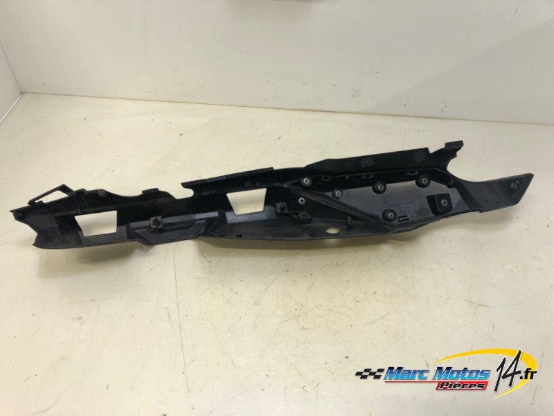 CACHE LATERAL GAUCHE YAMAHA MT09 TRACER GT 2018