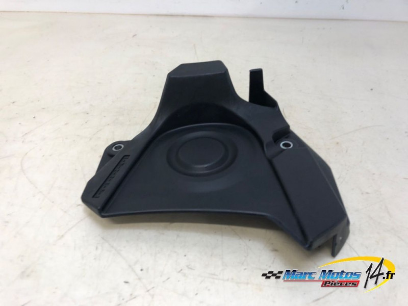 CARTER DE PIGNON DE SORTIE DE BOITE YAMAHA MT09 TRACER GT 2018