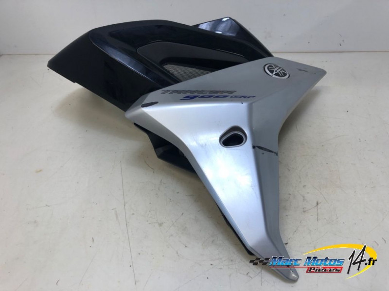 ECOPE DE RESERVOIR DROITE YAMAHA MT09 TRACER GT 2018