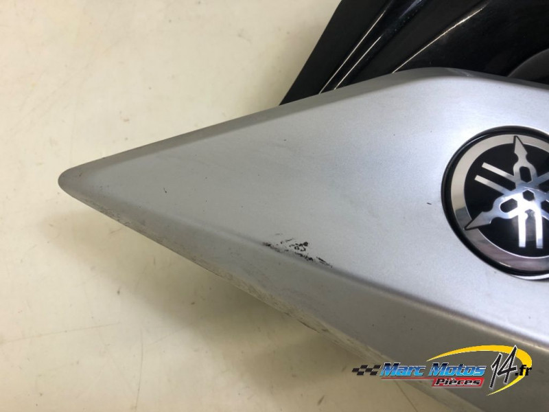 ECOPE DE RESERVOIR GAUCHE YAMAHA MT09 TRACER GT 2018