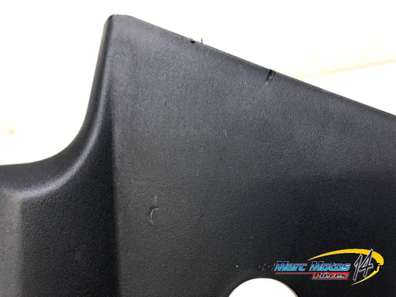 HABILLAGE DE TETE DE FOURCHE SUPERIEUR YAMAHA MT09 TRACER GT 2018