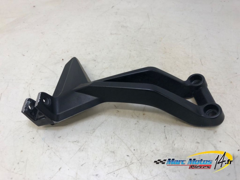 PLATINE ARRIERE DROITE YAMAHA MT09 TRACER GT 2018