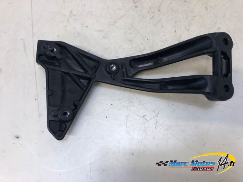 PLATINE ARRIERE DROITE YAMAHA MT09 TRACER GT 2018