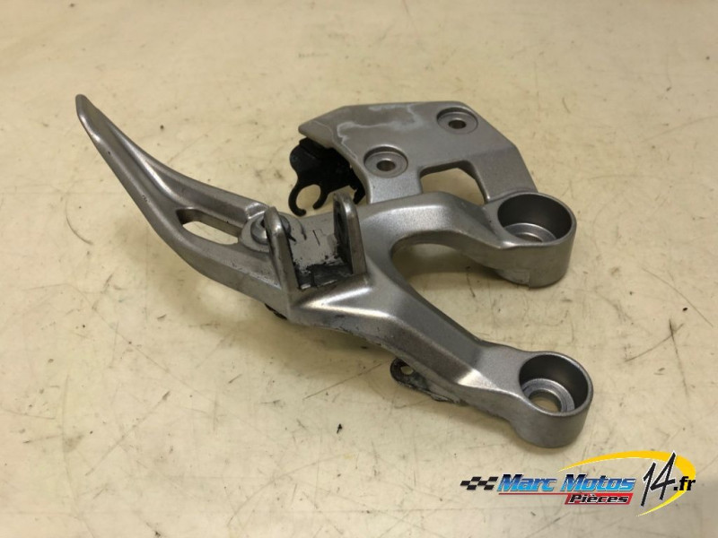 PLATINE AVANT DROITE YAMAHA MT09 TRACER GT 2018