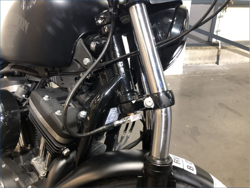 HARLEY-DAVIDSON 883 XLN SPORTSTER IRON