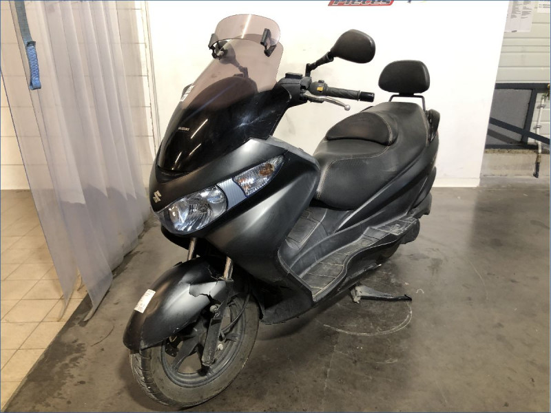 SUZUKI 125 BURGMAN 