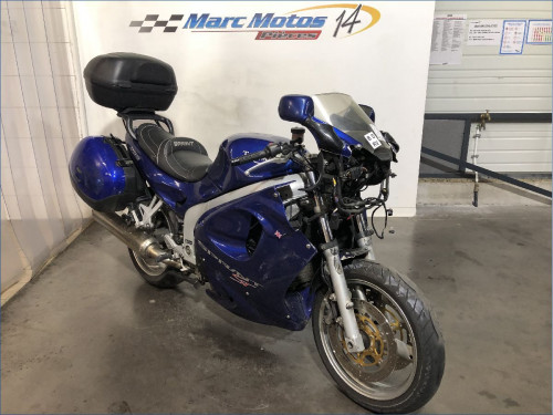TRIUMPH 955 SPRINT ST