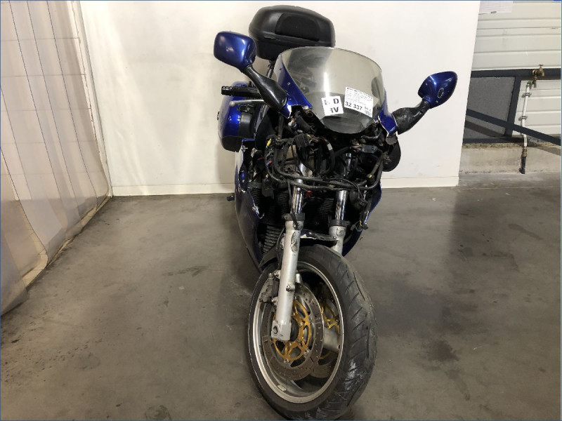 TRIUMPH 955 SPRINT ST