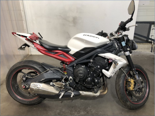 TRIUMPH 675 STREET TRIPLE R ABS