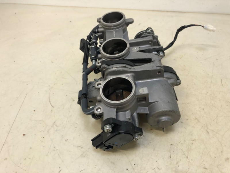 RAMPE D'INJECTION YAMAHA MT09 TRACER GT 2018
