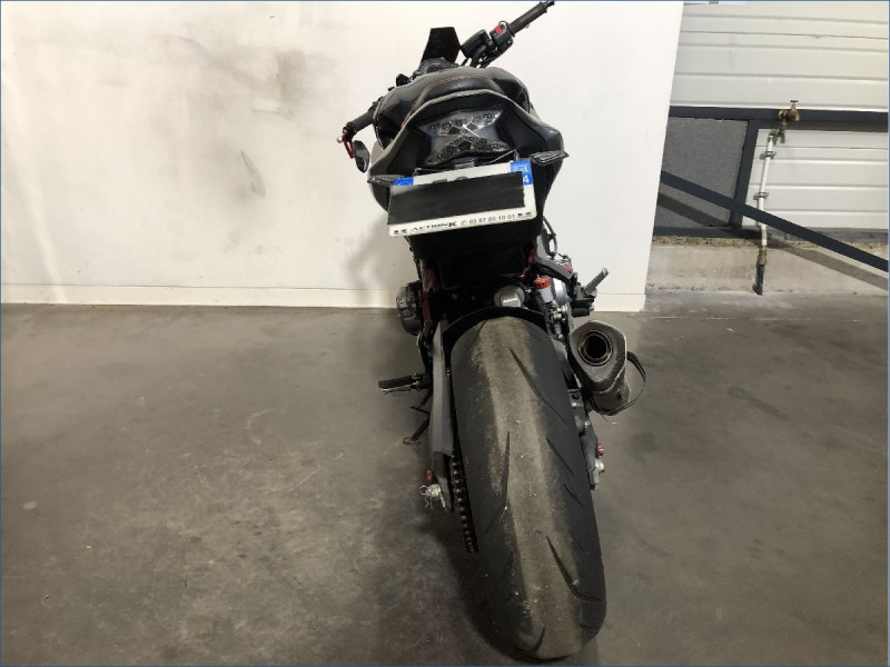 KAWASAKI Z900 