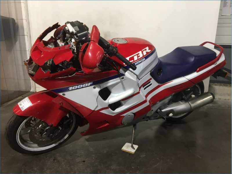 HONDA 1000 CBR F 