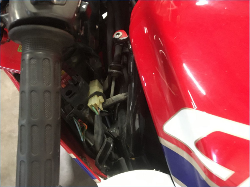 HONDA 1000 CBR F 