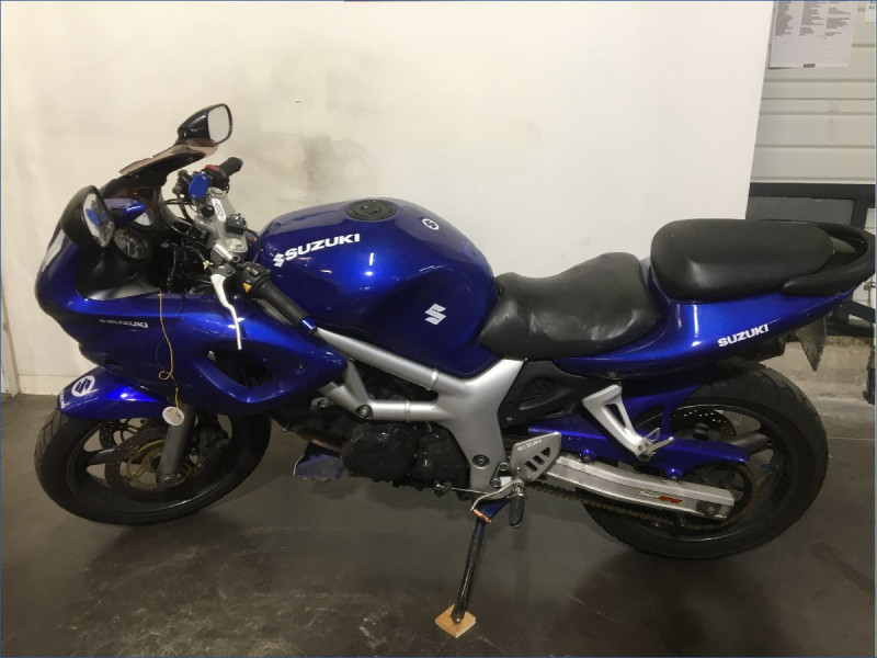 SUZUKI 650 SV S