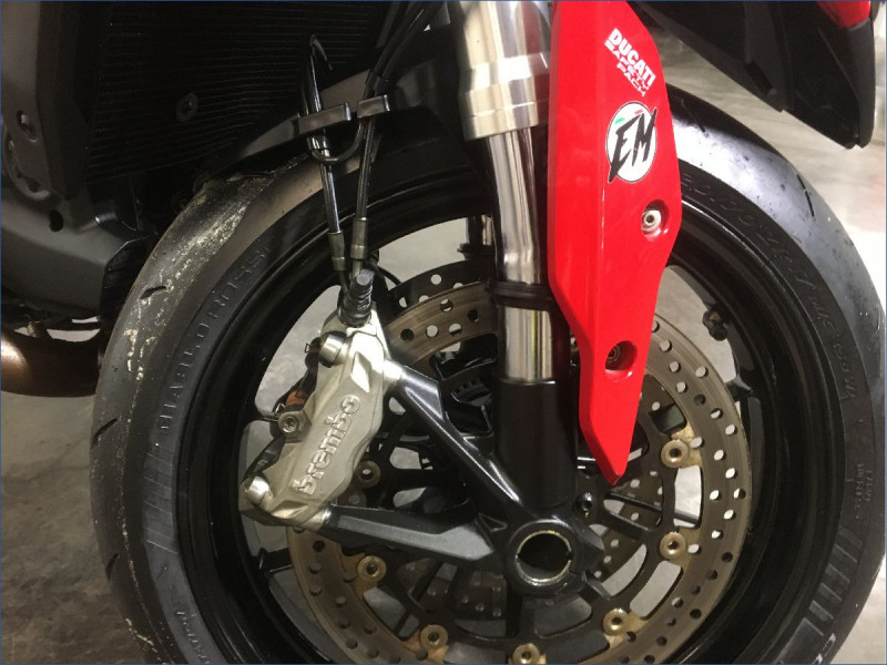 DUCATI 939 HYPERMOTARD 