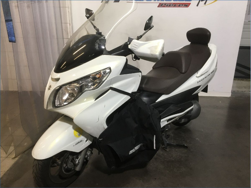 SUZUKI 400 BURGMAN 