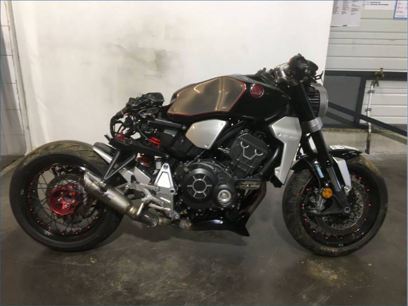 HONDA CB1000R 