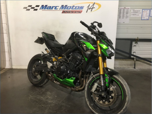 KAWASAKI Z900 