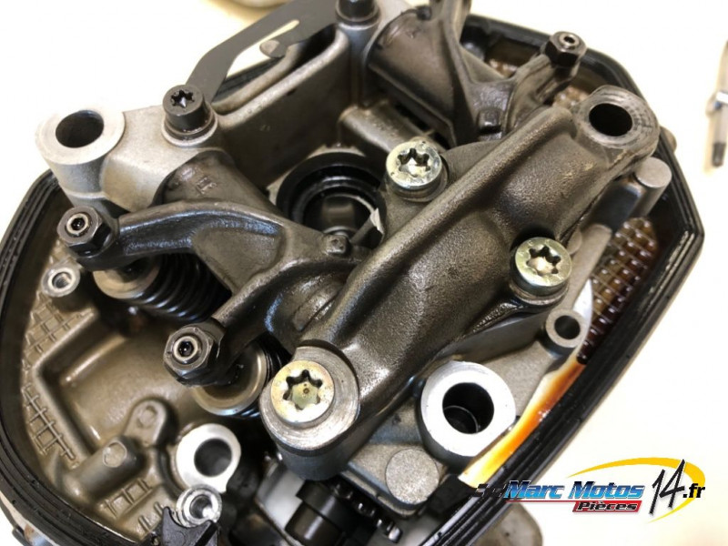 CULASSE DROITE BMW R1200GS 2006