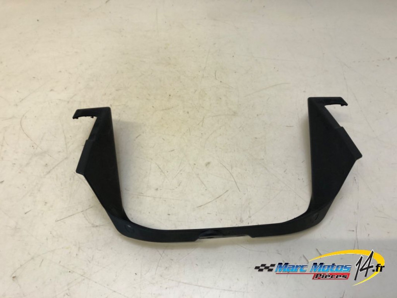 PLASTIQUES ET CAOUTCHOUCS DIVERS BMW R1200GS 2006
