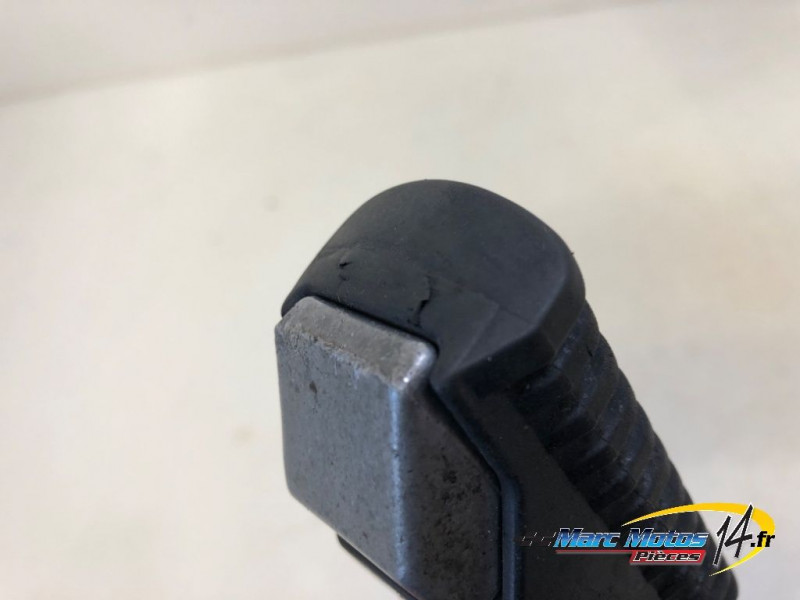 REPOSE-PIED ARRIERE DROIT BMW R1200GS 2006