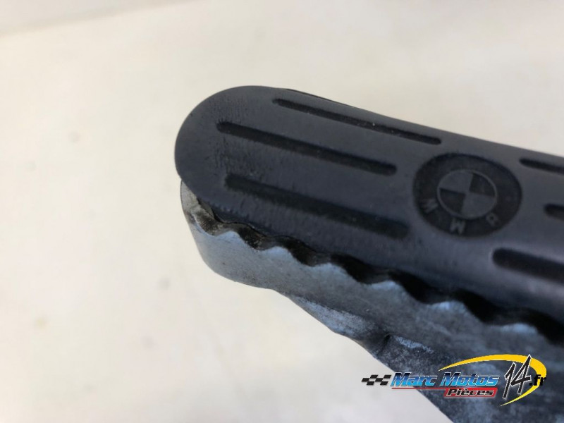 REPOSE-PIED AVANT DROIT BMW R1200GS 2006